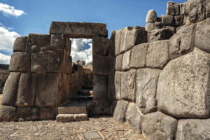 Cusco City Tour – Discover Sacsayhuamán, Qoricancha, Tambomachay, Qenqo & Puca Pucara (Half Day)