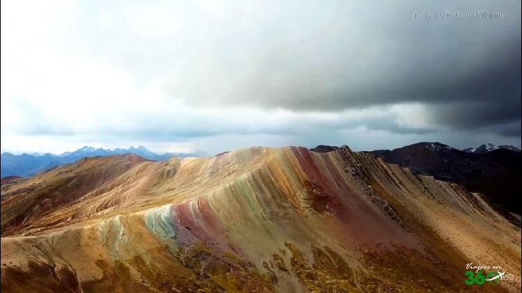 The Circuit of the 3 Rainbow Mountains