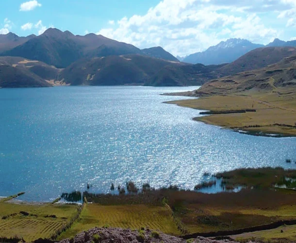 The Imposing Pomacanchi Lagoon