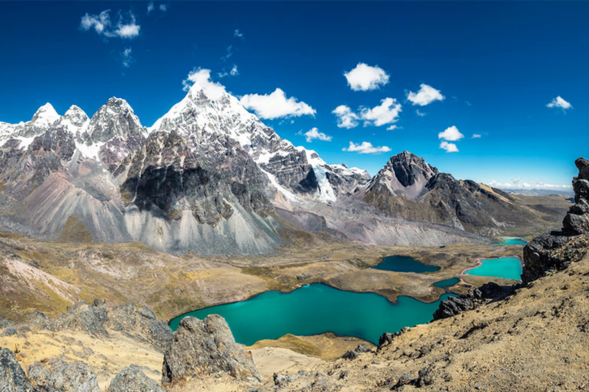 Experience the Seven Lagoons of Ausangate – A Journey Through Andean Nature and Culture