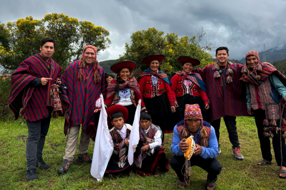 Experiential Tour: Umasbamba, Chinchero, Moray and Maras