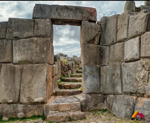 Sacsayhuamán: The Grandeur of Inca Architecture