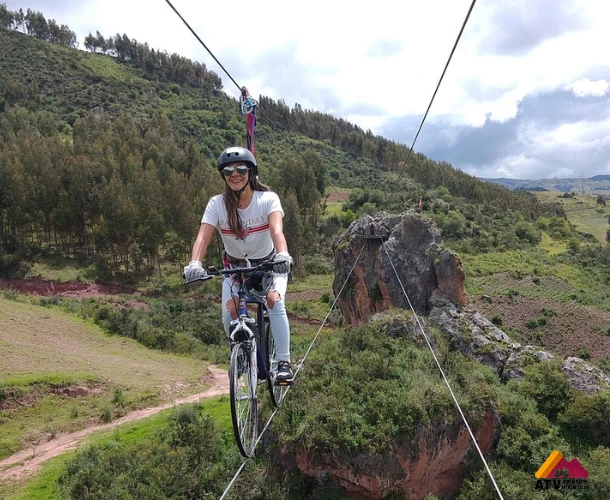 Rappel: Extreme Challenge on the Rock Face