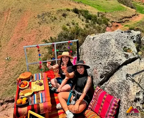 PICKNIC, SKYBIKE, VIA FERRATA AND RAPPEL IN CUSCO